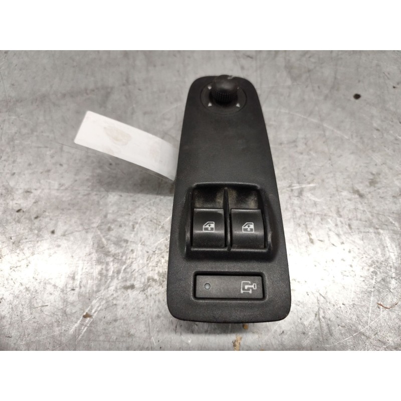 Recambio de mando elevalunas delantero izquierdo para peugeot boxer furgoneta 2.0 bluehdi 130 referencia OEM IAM 07355329050  