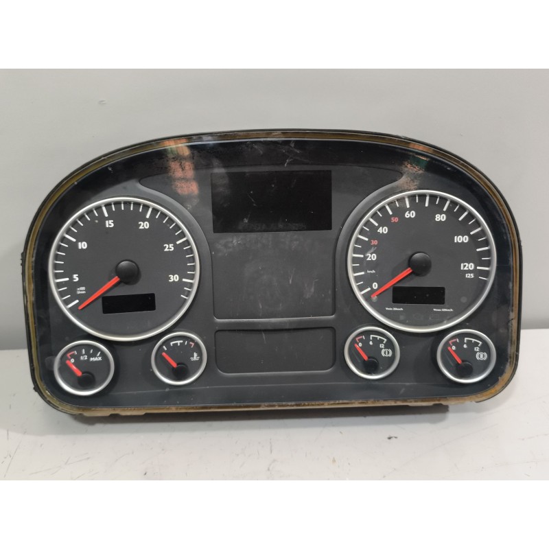 Recambio de cuadro instrumentos para man tgx 18.xxx fg / 4x2 bl xl referencia OEM IAM 81272026228  
