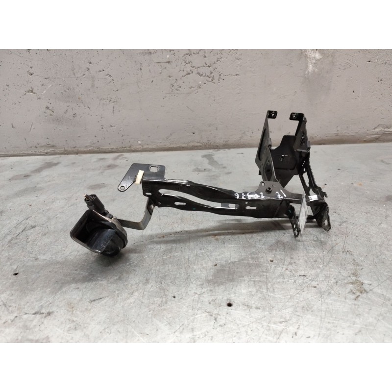 Recambio de soporte para bmw 3 (f30, f80) 320 d xdrive referencia OEM IAM 5164724579108  IZQUIERDO