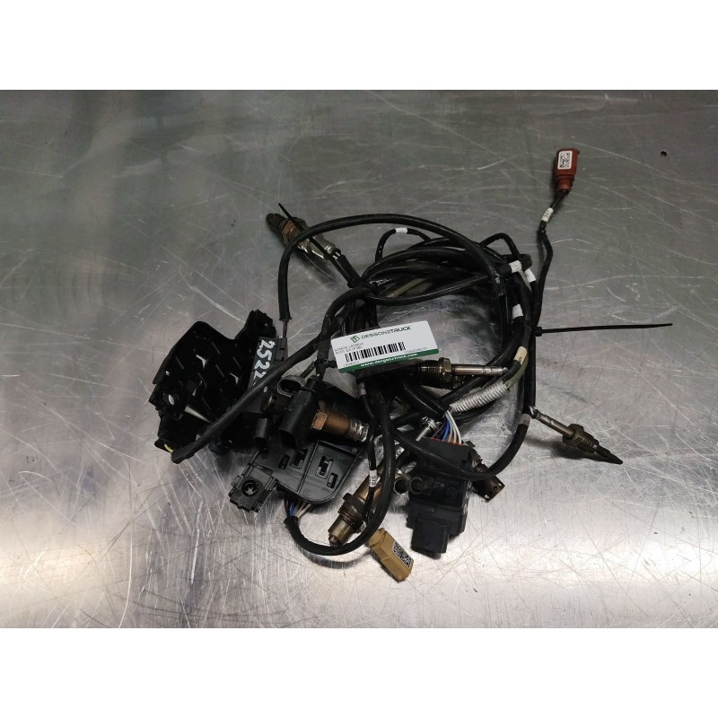 Recambio de sonda lambda para audi q3 (f3b) 35 tdi quattro referencia OEM IAM 05L906262D  