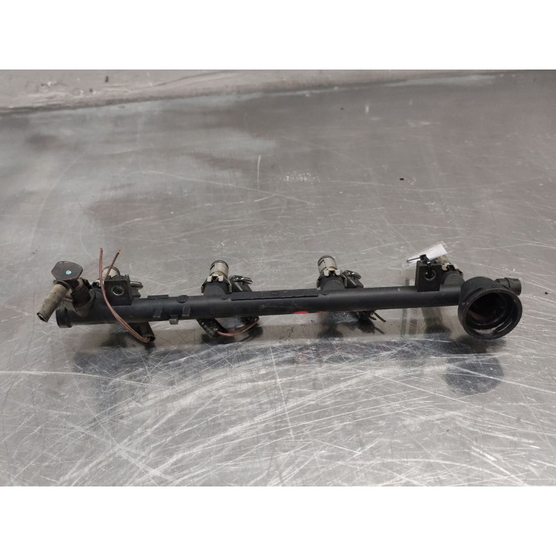 Recambio de rampa inyectora para renault laguna (b56) 1.8 16v rt referencia OEM IAM 7700107405 7700112777 - Blanco 2
