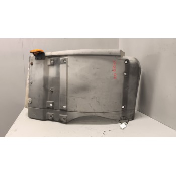 Recambio de guardabarros delantero izquierdo para iveco stralis (as) 12.9 diesel referencia OEM IAM 504003992  