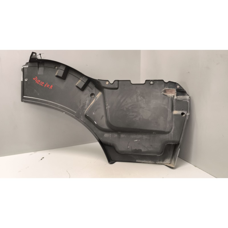 Recambio de moldura puerta delantera izquierda para iveco stralis (as) 12.9 diesel referencia OEM IAM 504029045 - Blanco 5