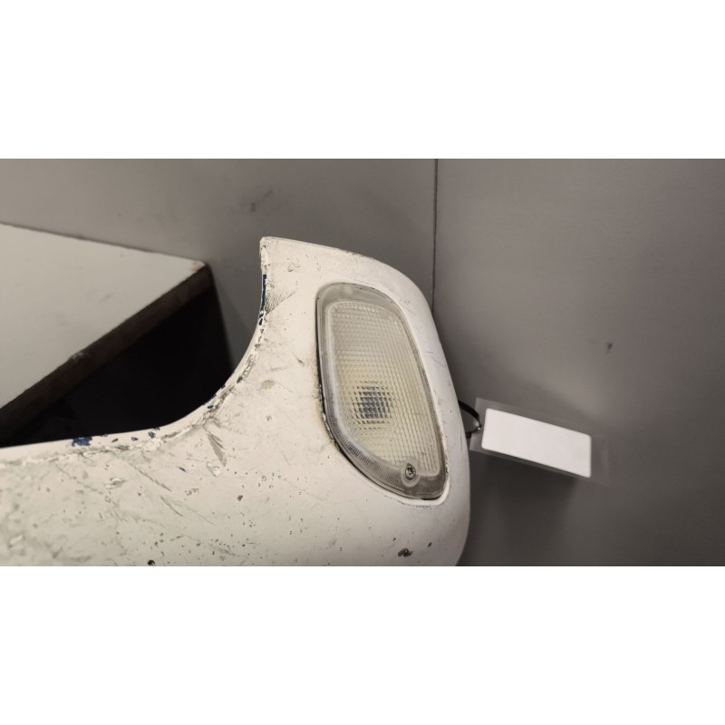 Recambio de moldura luna delantera para nissan trucks atleon 210 referencia OEM IAM 612619X025 izquierda - Blanco 6