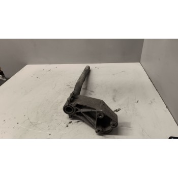 Recambio de soporte guardabarros trasero para daf serie xf105.xxx 12.9 diesel referencia OEM IAM  derecho 