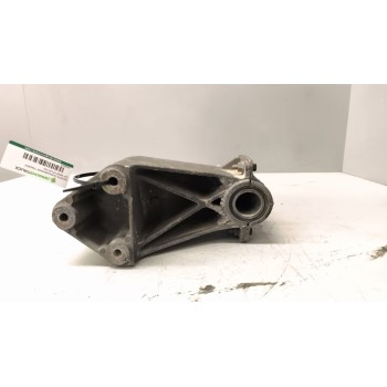 Recambio de soporte guardabarros trasero para daf serie xf105.xxx 12.9 diesel referencia OEM IAM  DERECHO 