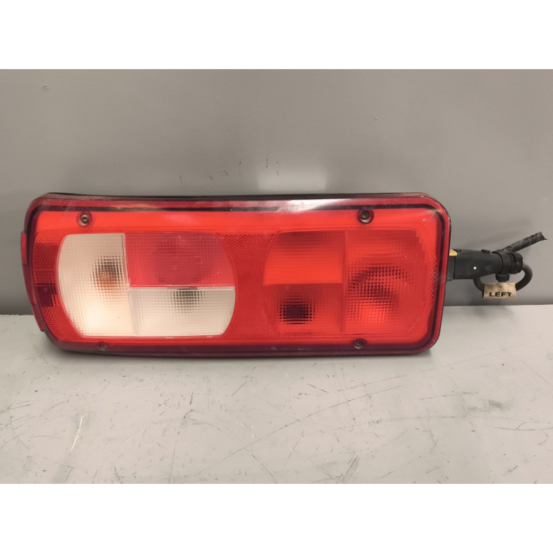 Recambio de piloto trasero izquierdo para daf serie xf105.xxx 12.9 diesel referencia OEM IAM   