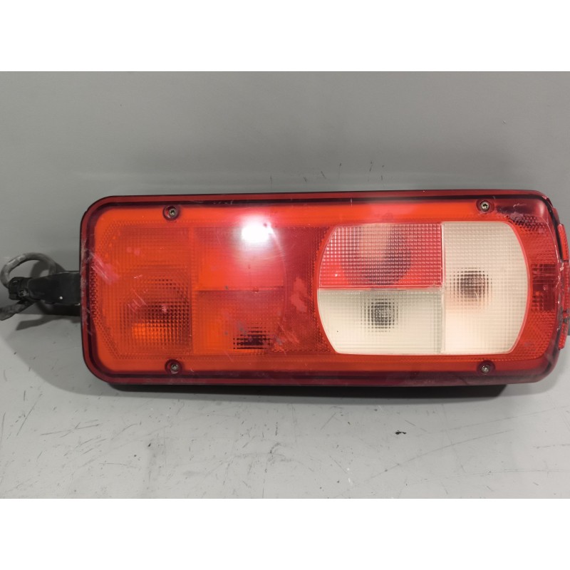 Recambio de piloto trasero derecho para daf serie xf105.xxx 12.9 diesel referencia OEM IAM   