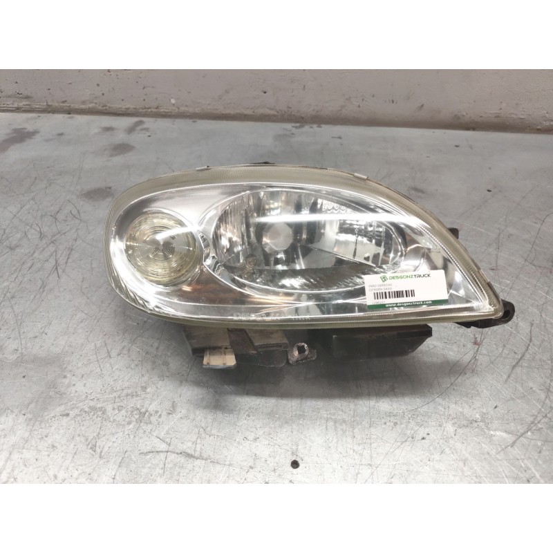 Recambio de faro derecho para citroën saxo 1.4 plaisir referencia OEM IAM   