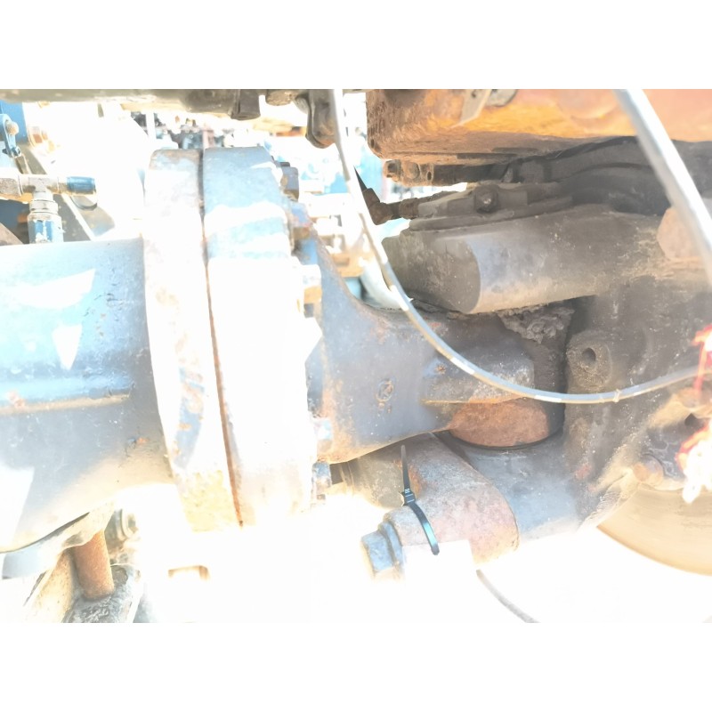 Recambio de soporte para renault premium lander fg 4x2 corto referencia OEM IAM 5010630859  