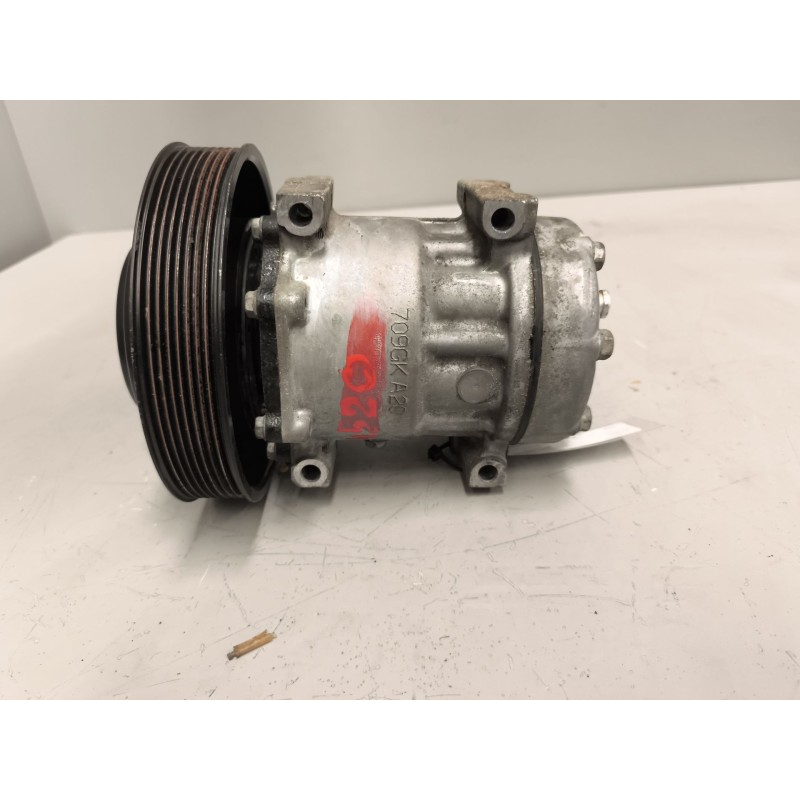 Recambio de compresor aire acondicionado para renault serie t 12.8 diesel referencia OEM IAM 84591036 - Blanco 3