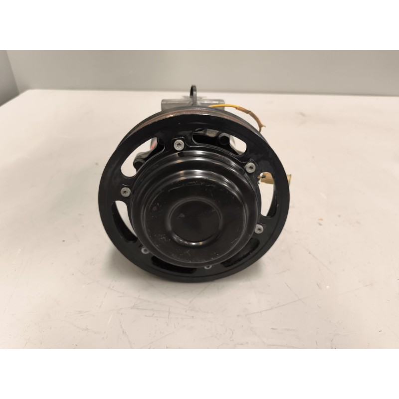 Recambio de compresor aire acondicionado para renault serie t 12.8 diesel referencia OEM IAM 84591036 - Blanco 5