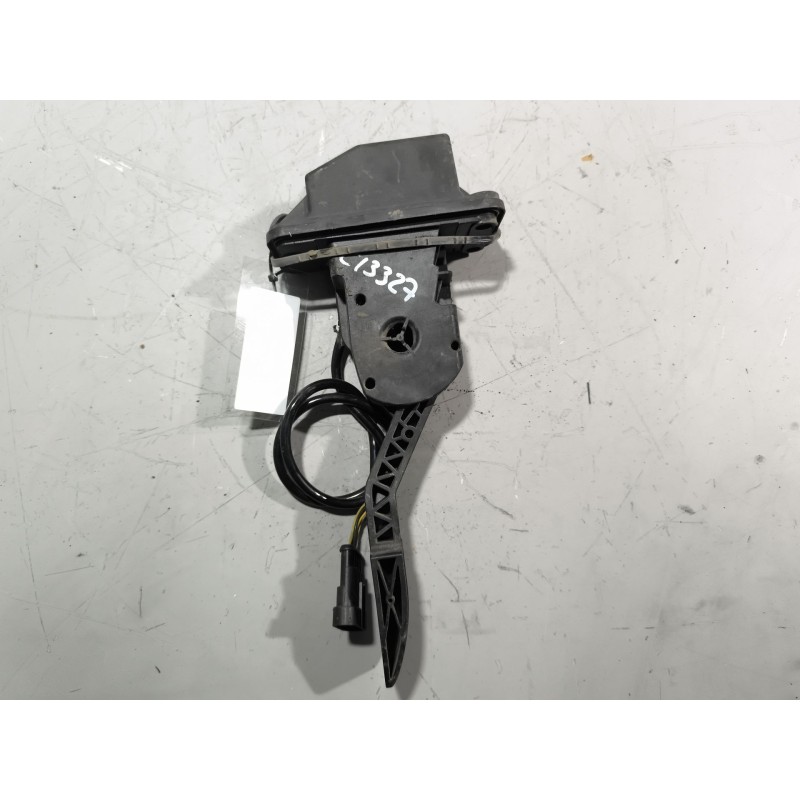 Recambio de pedal acelerador para iveco stralis (as) 11.1 diesel referencia OEM IAM 5801331271 - Blanco 2