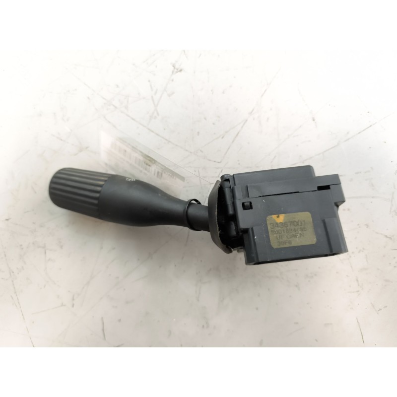 Recambio de mando limpia para daf serie lf45 desde 06 referencia OEM IAM 5001834435 - Blanco 3