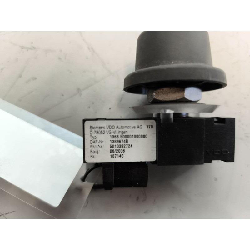 Recambio de interruptor para daf serie lf45 desde 06 referencia OEM IAM 1389674 5010392724 - Blanco 3
