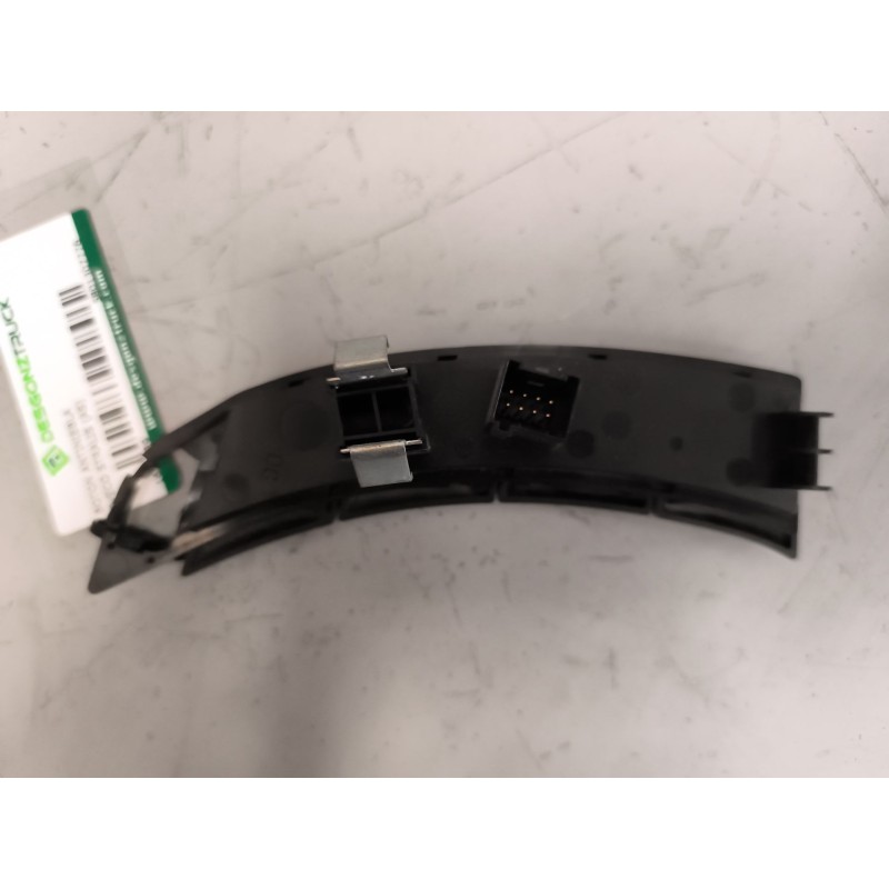 Recambio de boton antiniebla para iveco stralis (as) 12.9 diesel referencia OEM IAM 5801307776 - Blanco 5