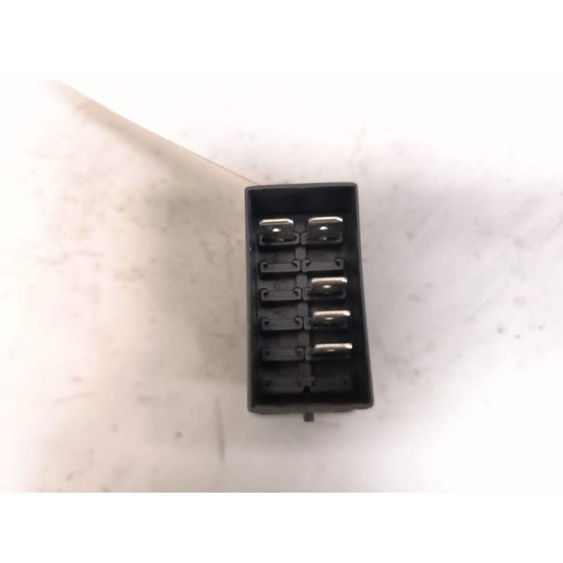 Recambio de interruptor para iveco stralis (as) 12.9 diesel referencia OEM IAM 504362234 - Blanco 2