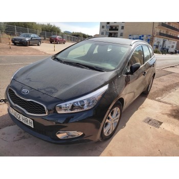 kia cee´d sporty wagon del año 2013