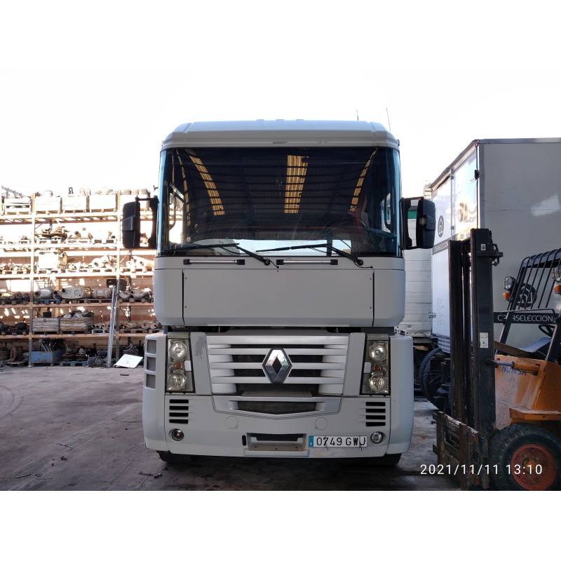 RENAULT MAGNUM AB 2005