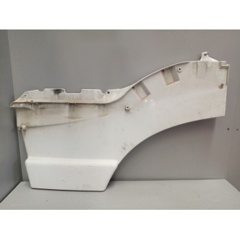 Recambio de moldura puerta delantera izquierda para iveco stralis (as) 12.9 diesel referencia OEM IAM 504044981  