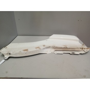 Recambio de moldura puerta delantera izquierda para iveco stralis (as) 12.9 diesel referencia OEM IAM 504044981  