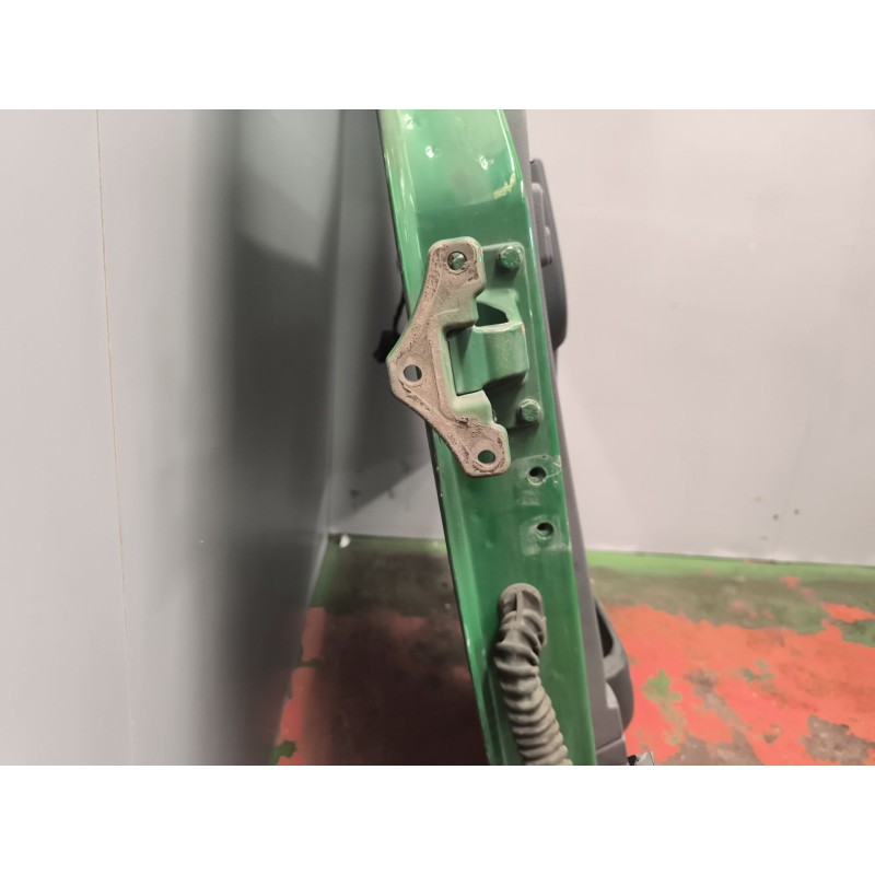 Recambio de puerta delantera derecha para daf serie lf45 desde 06 referencia OEM IAM 1400741 - Verde 3