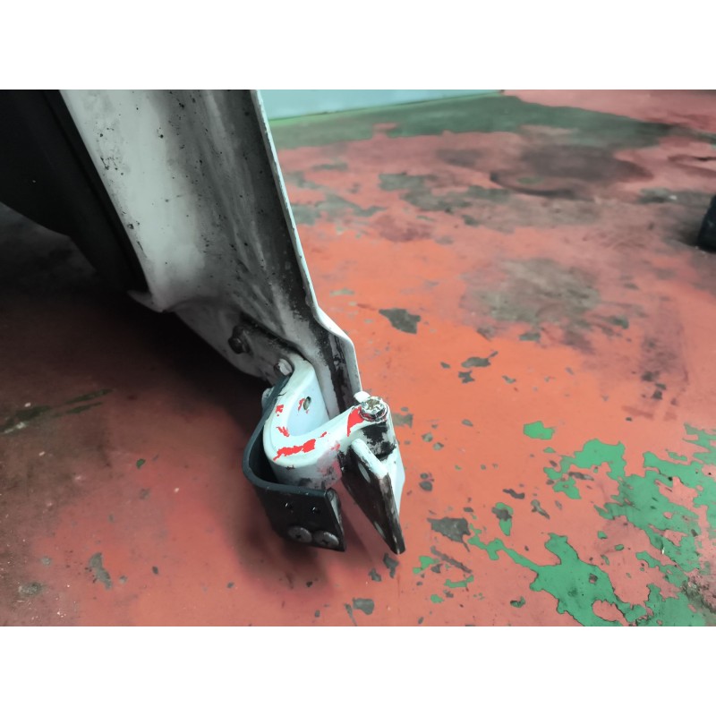 Recambio de puerta delantera izquierda para iveco eurotech cursor (mh) 7.8 diesel referencia OEM IAM 1908808 - Blanco 3