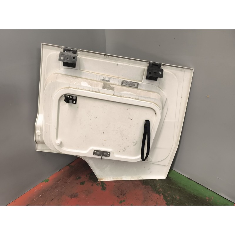 Recambio de moldura trasera cabina para renault serie t 10.8 diesel referencia OEM IAM 7482576239 DERECHA - Blanco 3