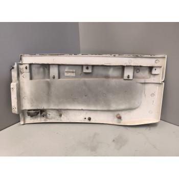 Recambio de moldura trasera cabina para iveco stralis (as) 12.9 diesel referencia OEM IAM 504132186 derecha 