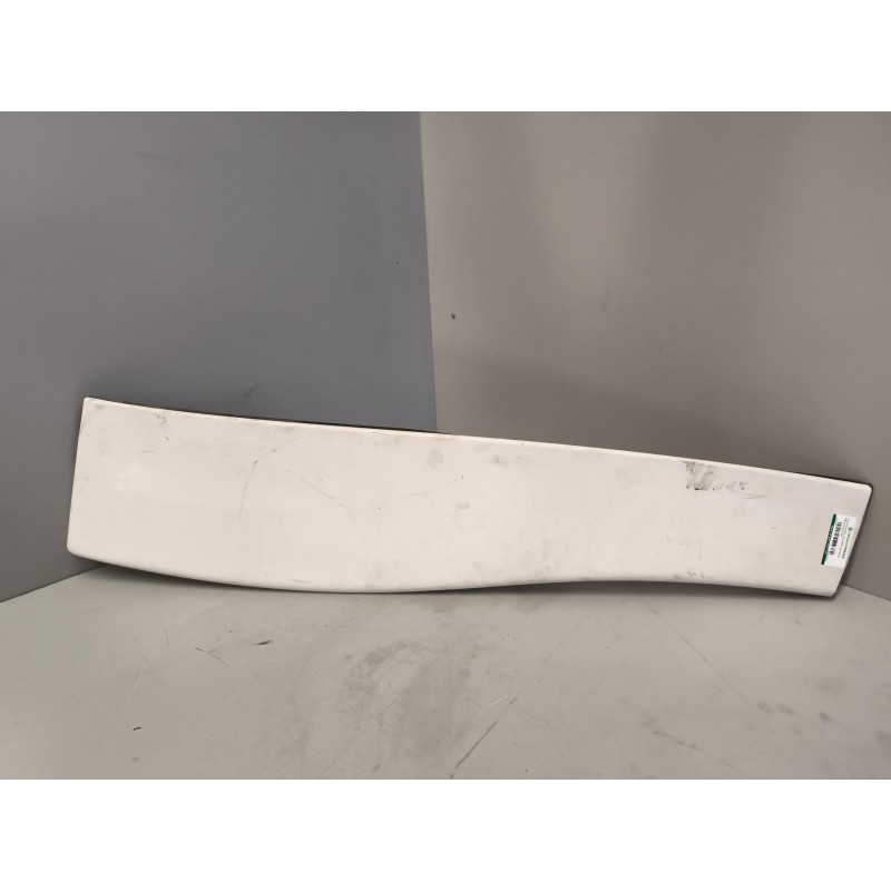 Recambio de moldura puerta delantera izquierda para iveco stralis (as) 12.9 diesel referencia OEM IAM 504364592  