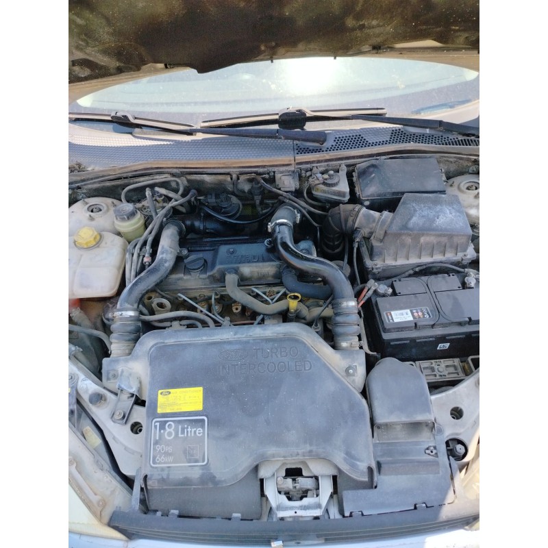 ford focus turnier (cak) del año 2001