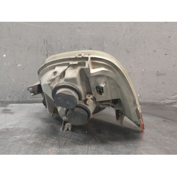 Recambio de faro derecho para renault master ii ph. 2 doka/pr. fgst 2.5 diesel referencia OEM IAM 8200163518  