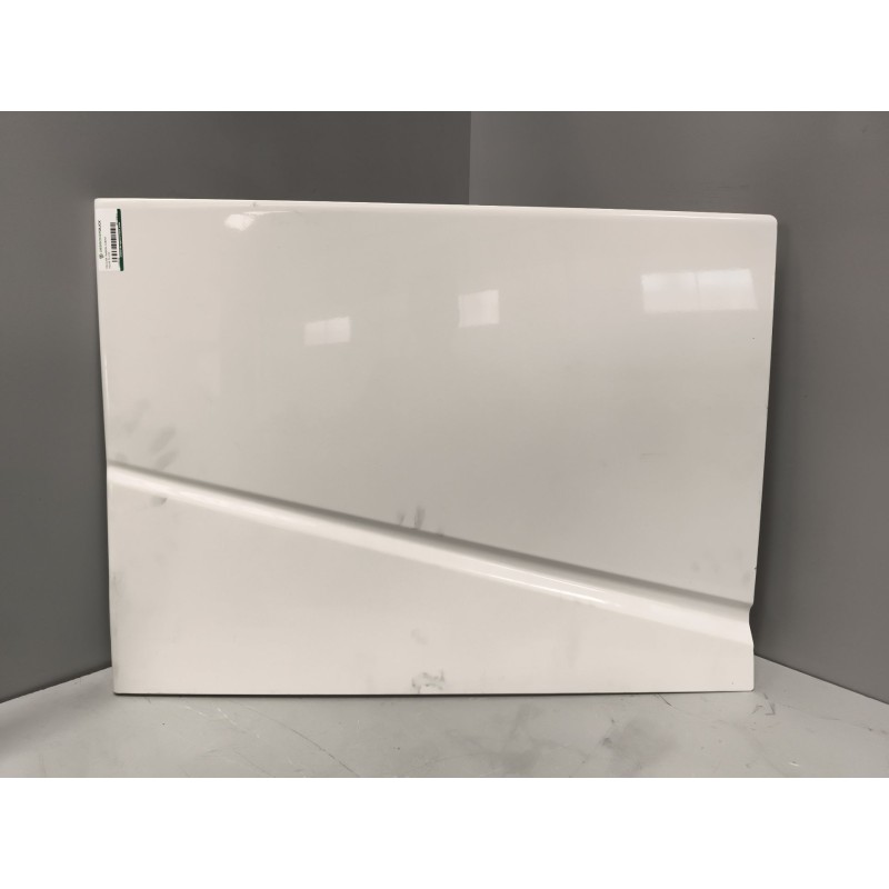 Recambio de moldura trasera cabina para volvo fh xxx referencia OEM IAM 82150941  