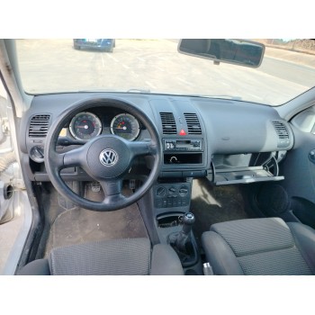 volkswagen polo (6n2) del año 2001