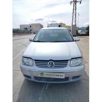 volkswagen polo (6n2) del año 2001
