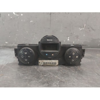 Recambio de mando climatizador para renault megane ii familiar 1.9 dci diesel referencia OEM IAM 8200344840  