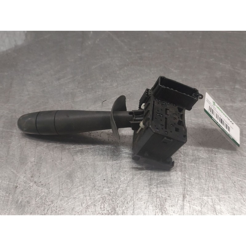 Recambio de mando limpia para renault master ii ph. 2 doka/pr. fgst 2.5 diesel referencia OEM IAM 8200199519 - Blanco 2
