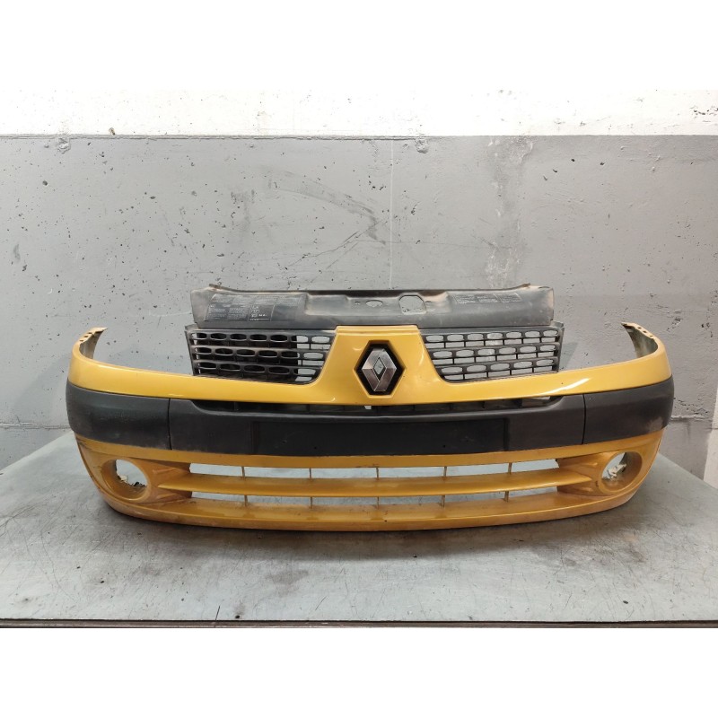 Recambio de paragolpes delantero para renault clio ii fase ii (b/cb0) authentique referencia OEM IAM   