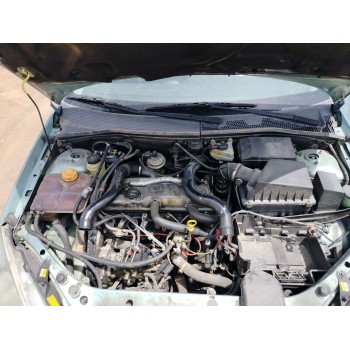 ford focus berlina (cak) del año 1999