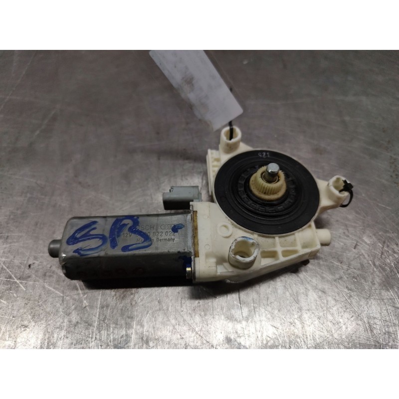 Recambio de motor elevalunas delantero izquierdo para peugeot 307 (s1) xr referencia OEM IAM 9634457380 994485100 2 PINS