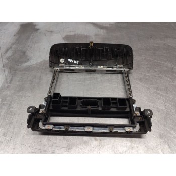 Recambio de guarnecido pantalla multifuncion para kia sorento i (jc) 2.5 crdi referencia OEM IAM   