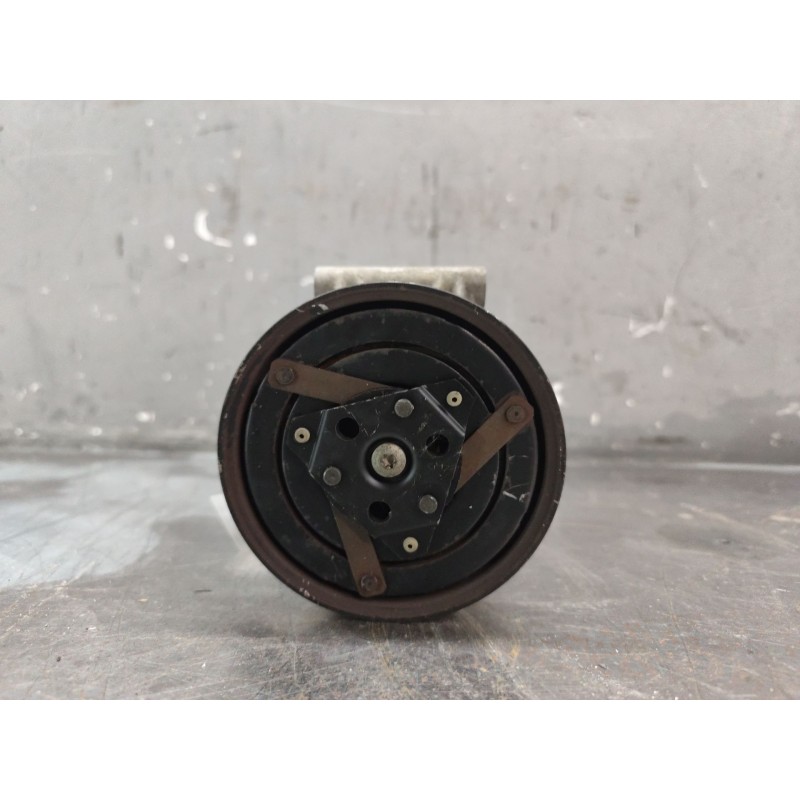 Recambio de compresor aire acondicionado para renault megane ii berlina 3p confort authentique referencia OEM IAM 8200050141 - Rojo 3