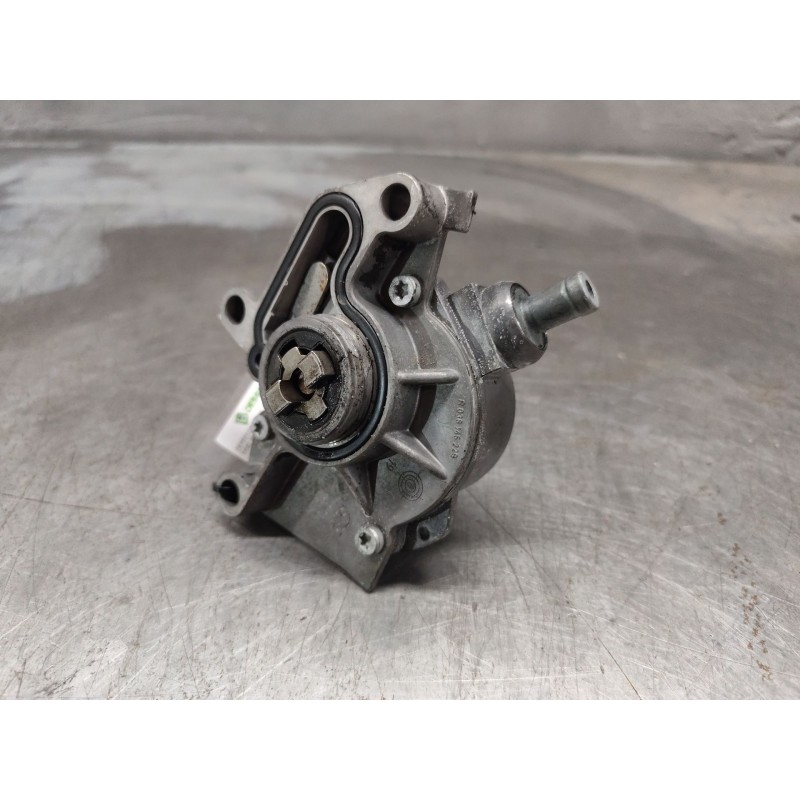 Recambio de depresor freno / bomba vacio para seat ibiza (6k1) select referencia OEM IAM 038145101B  