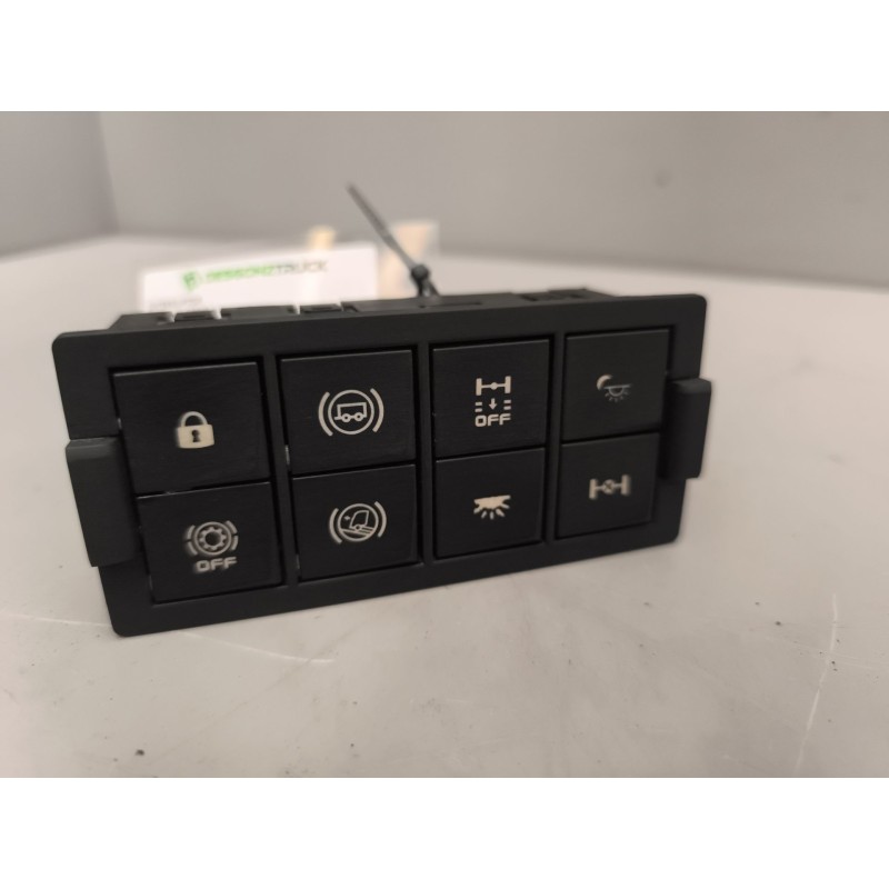 Recambio de interruptor para renault serie t 12.8 diesel referencia OEM IAM 22338209 7422338209 