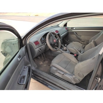 volkswagen golf v berlina (1k1) del año 2005