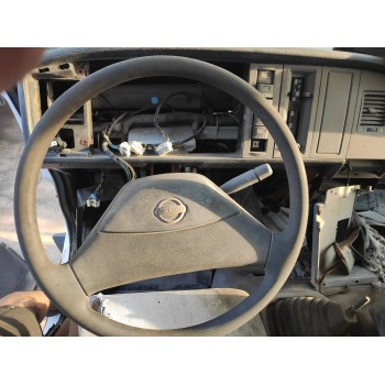 nissan trucks atleon del año 2005