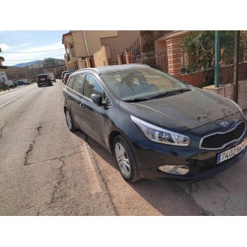 kia cee´d sporty wagon del año 2013