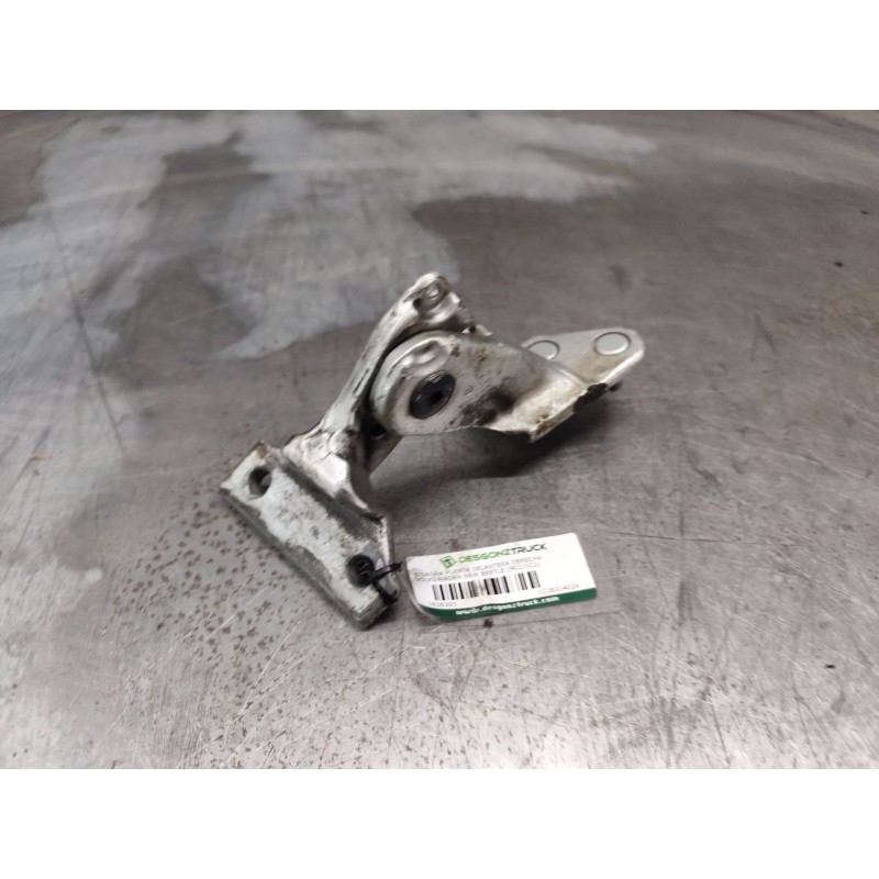 Recambio de bisagra puerta delantera derecha para volkswagen new beetle (9c1/1c1) referencia OEM IAM 1C0831402A  