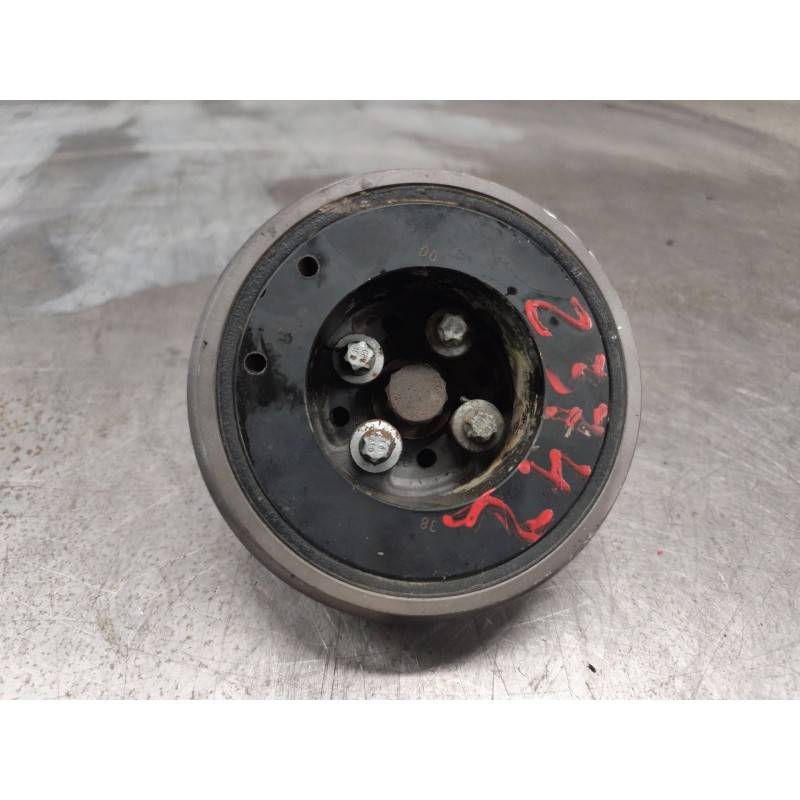 Recambio de polea cigueñal para seat ibiza (6k1) select referencia OEM IAM 038105243 - Blanco 3