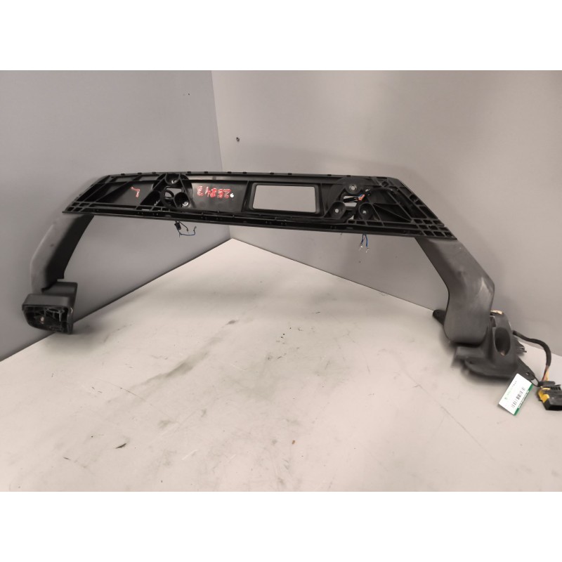 Recambio de brazo retrovisor izquierdo para volvo fh 500 referencia OEM IAM 82356797  